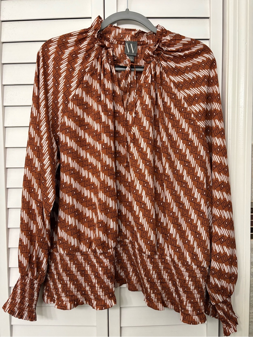 Worthington Rust and White Geometric Tie-Neck Blouse for Fall